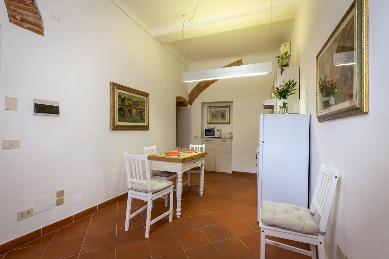 Classic Tuscany Apartments By Mmega Florença Exterior foto